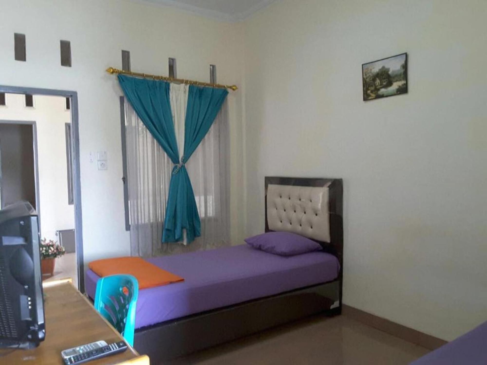 Parit  Penginapan Syariah מראה חיצוני תמונה